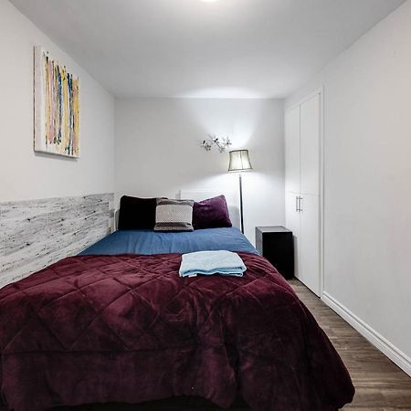 Bright Parkdale Court - Little Portugal W/ Free Parking Leilighet Toronto Eksteriør bilde