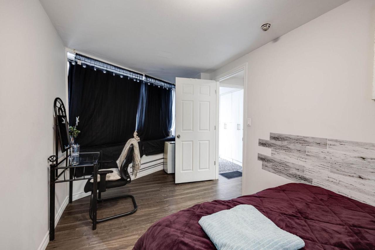 Bright Parkdale Court - Little Portugal W/ Free Parking Leilighet Toronto Eksteriør bilde